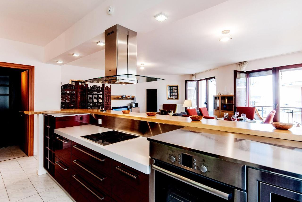 Central Capital Apartments 2 Budapest Luaran gambar